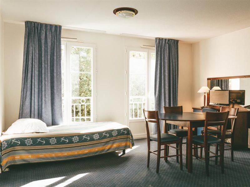 Terres De France - Appart'Hotel La Roche-Posay Luaran gambar
